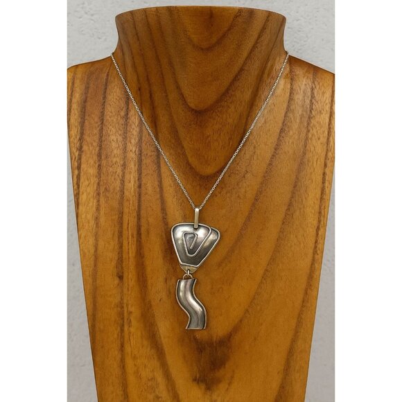 Silver 925 Mixed Metal Pendant from Peru Abstract Triangle Wavy Dangling Tail - Picture 6 of 6